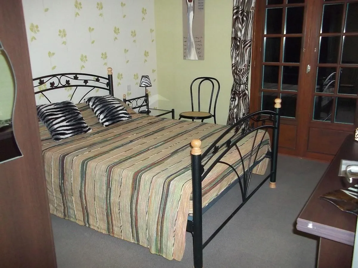 Le Moulin De Callac Hotel Plumelec 0*,  Francia